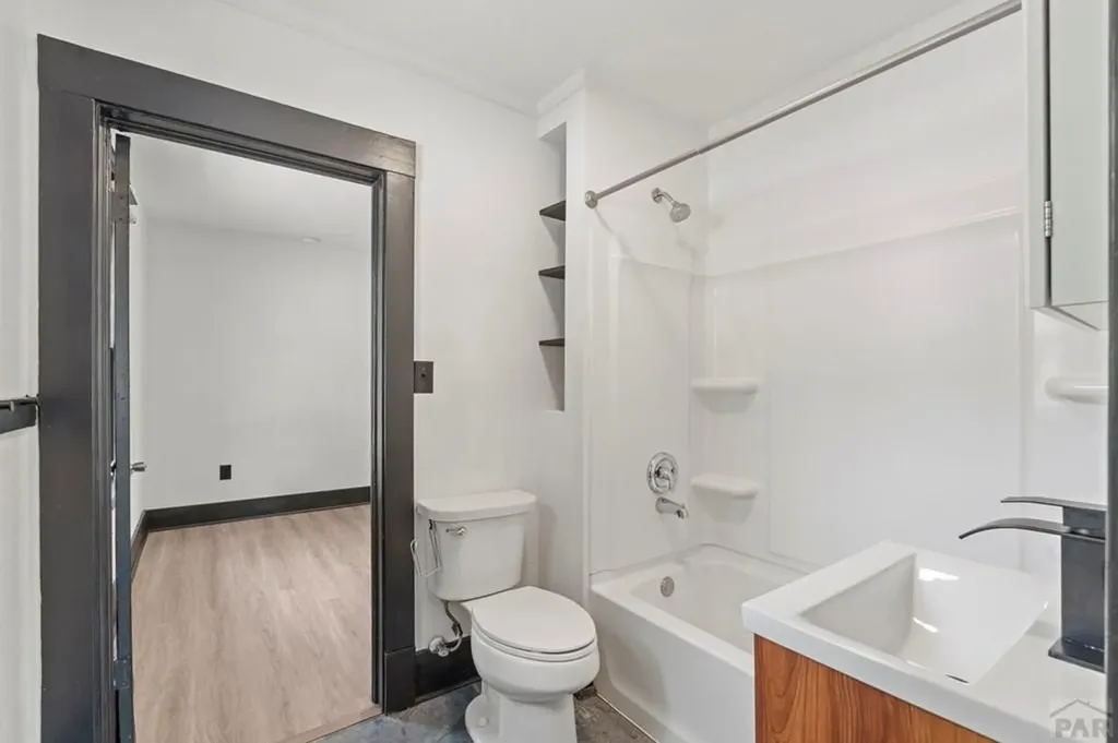 2732 Cascade Avenue Pueblo CO 81003