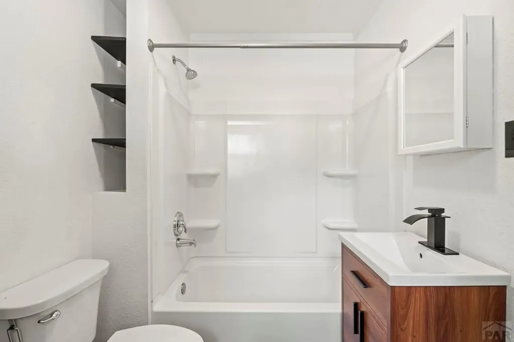 2732 Cascade Avenue Pueblo CO 81003