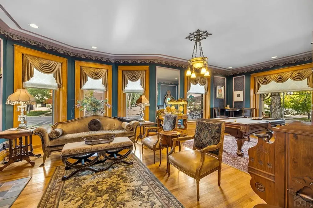 326 W Pitkin Avenue Pueblo CO 81004