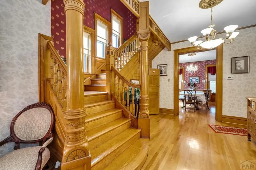 326 W Pitkin Avenue Pueblo CO 81004