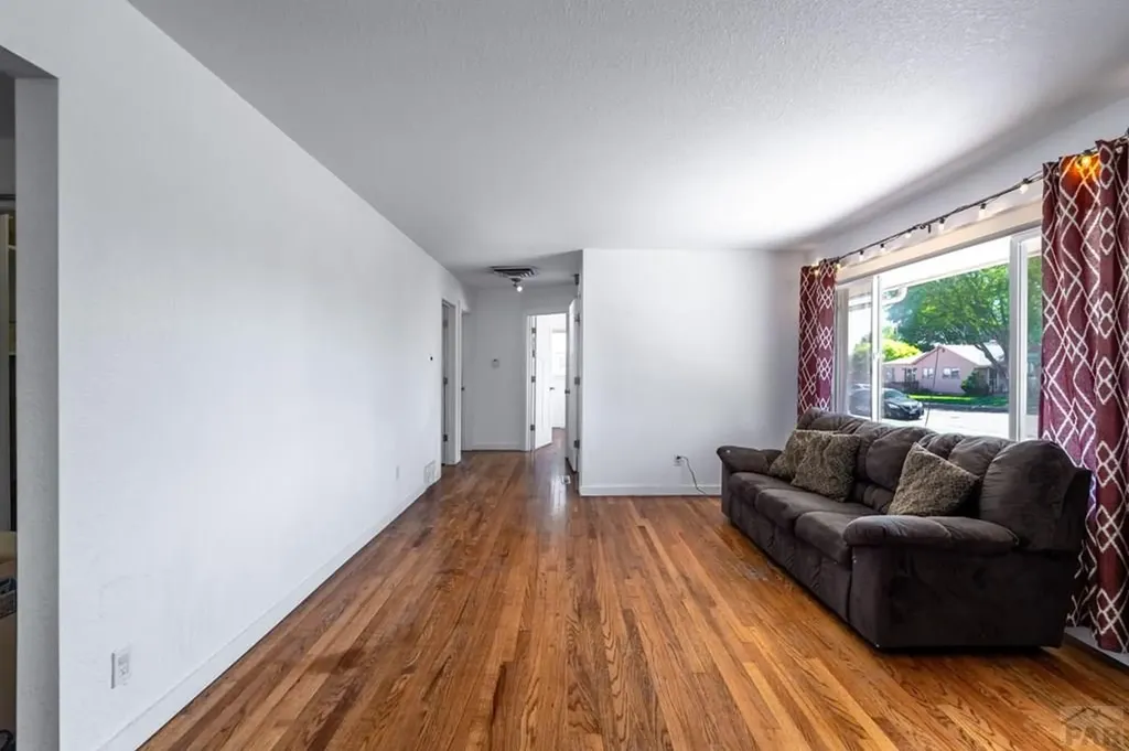 1611 Englewood Drive Pueblo CO 81005