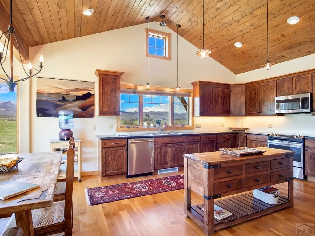 741 Big Wall Lane La Veta CO 81055