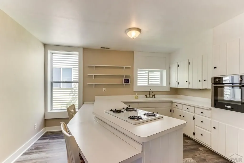 319 S Main Street La Veta CO 81055