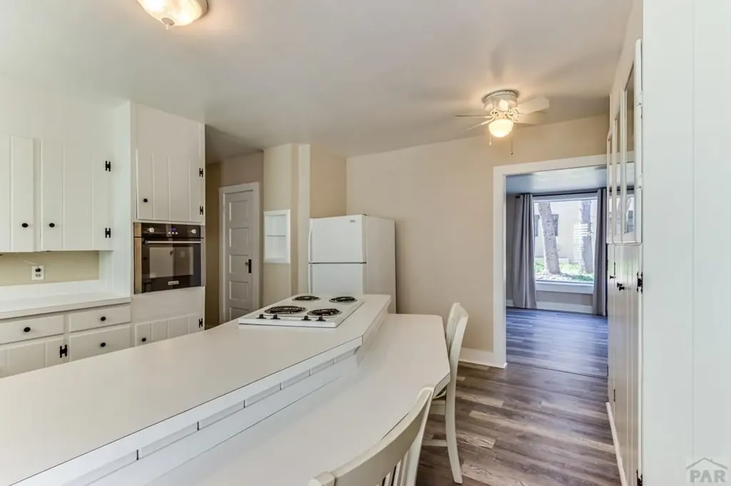 319 S Main Street La Veta CO 81055