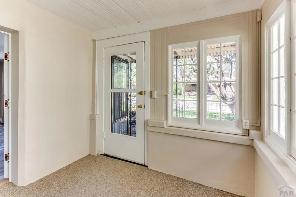 319 S Main Street La Veta CO 81055