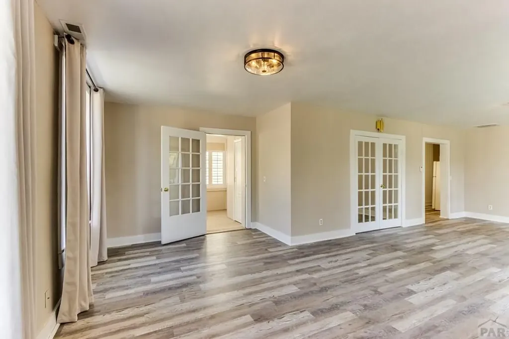 319 S Main Street La Veta CO 81055