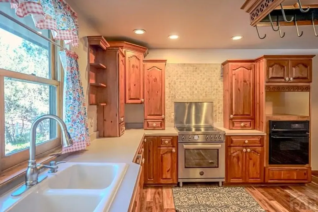 5207 North Creek Road Beulah CO 81023