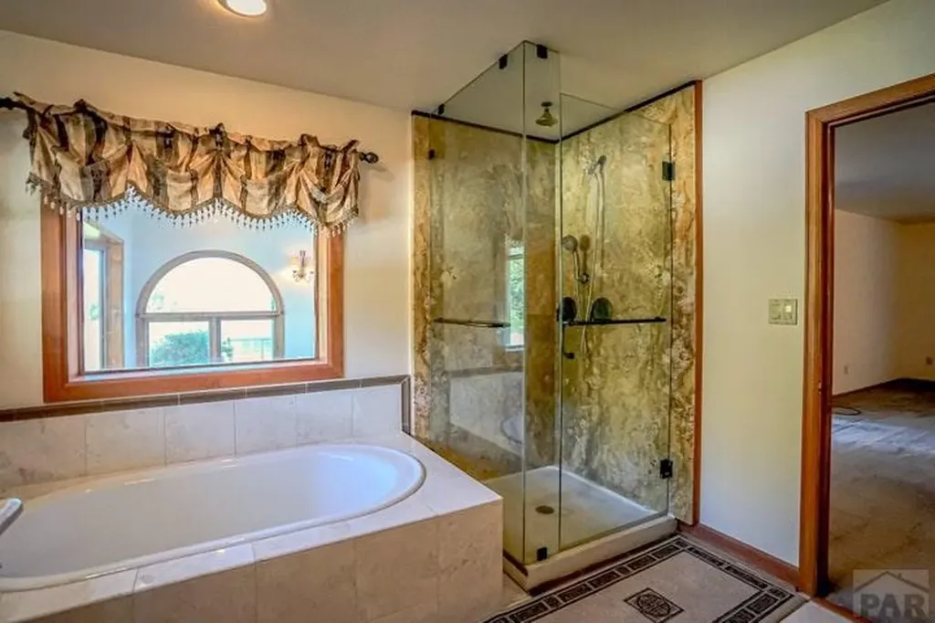 5207 North Creek Road Beulah CO 81023