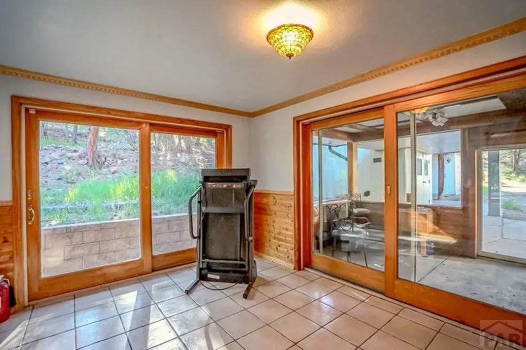 5207 North Creek Road Beulah CO 81023