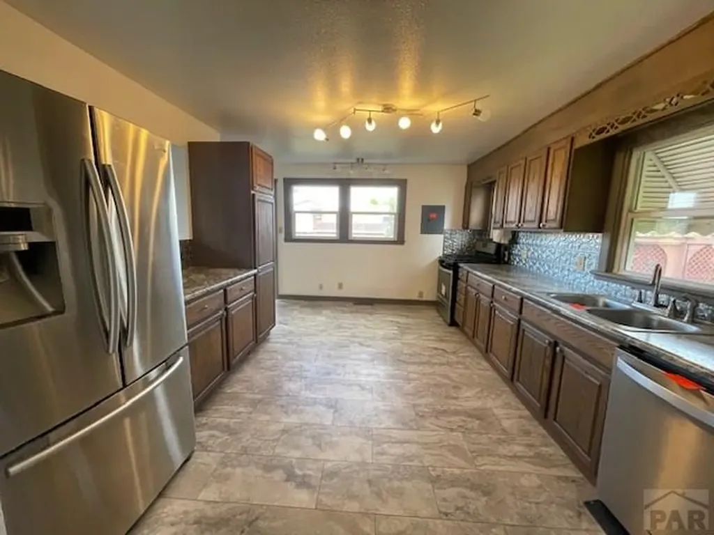 1218 Mahren Avenue Pueblo CO 81006