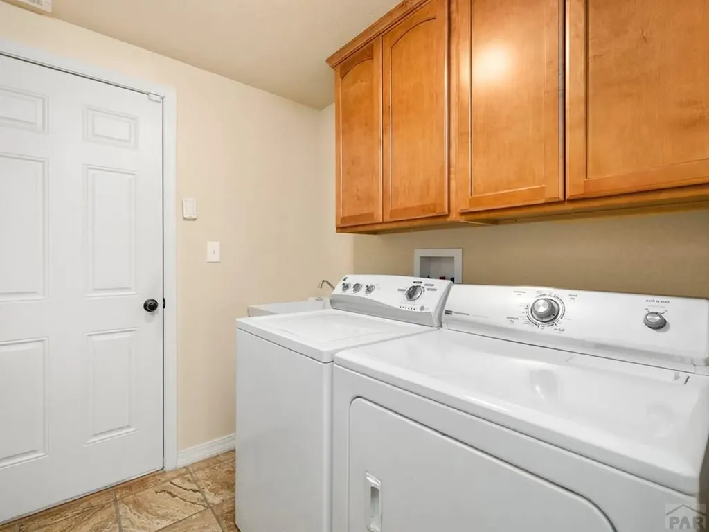 4911 Applecrest Drive Pueblo CO 81005