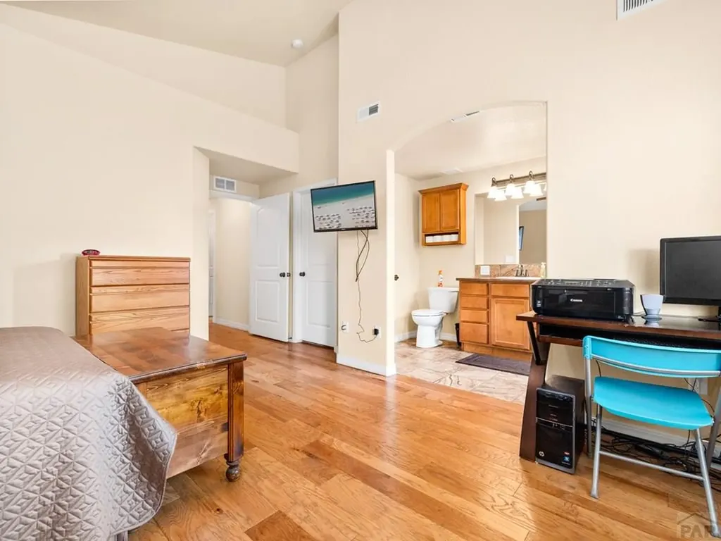 4911 Applecrest Drive Pueblo CO 81005