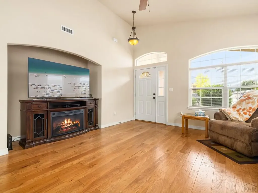 4911 Applecrest Drive Pueblo CO 81005