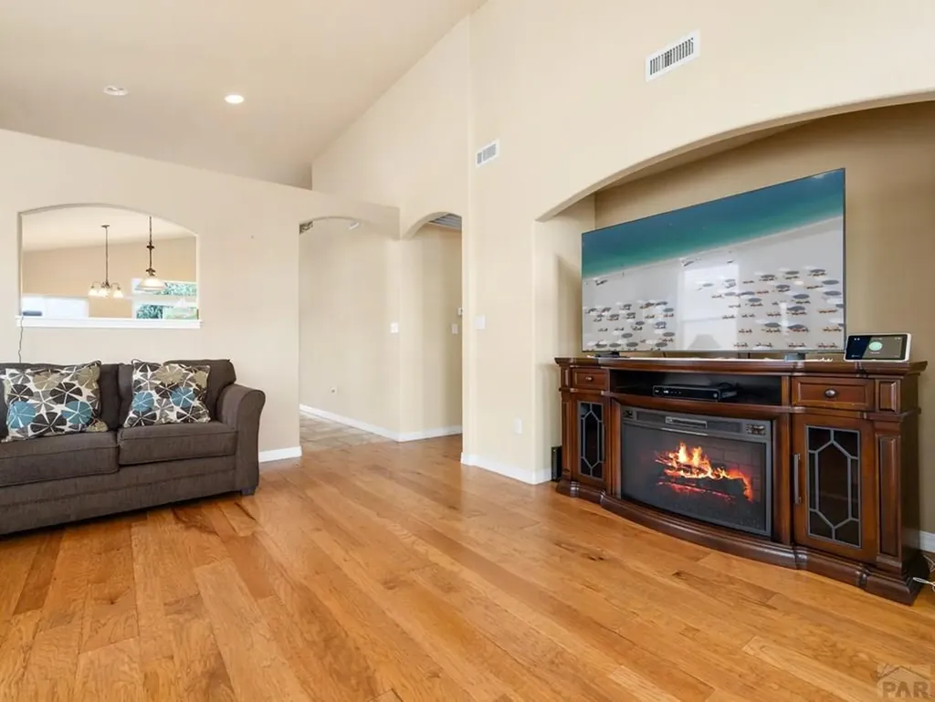 4911 Applecrest Drive Pueblo CO 81005