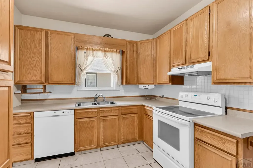 2121 N Greenwood Street Pueblo CO 81003