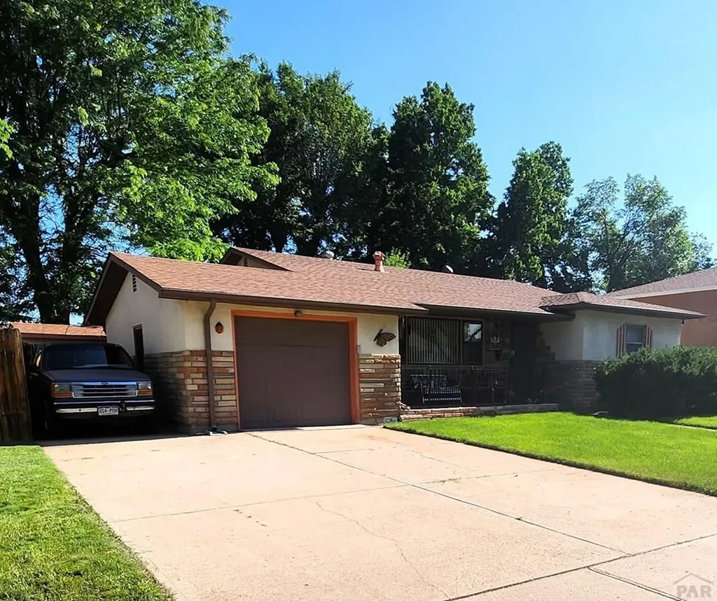 3219 Urban Street Pueblo CO 81005