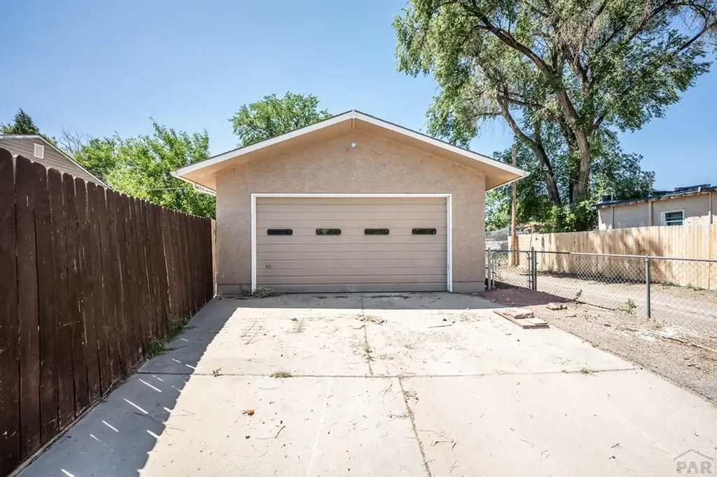 2301 Poplar Street Pueblo CO 81004