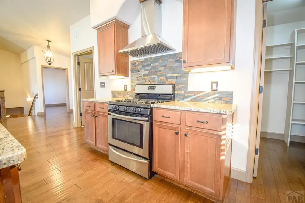 5707 Mark Twain Lane Pueblo CO 81008