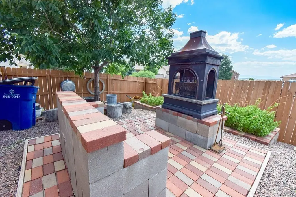 5707 Mark Twain Lane Pueblo CO 81008