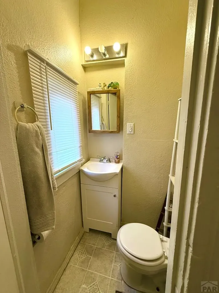 1802 E 8th Street Pueblo CO 81001