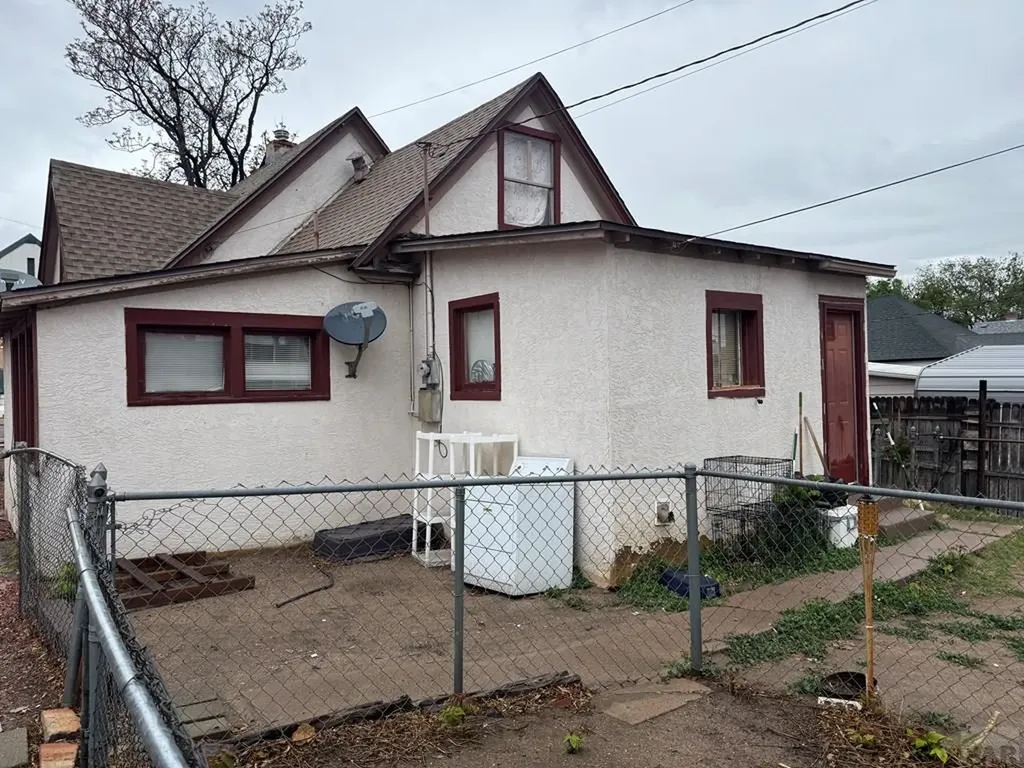 1802 E 8th Street Pueblo CO 81001