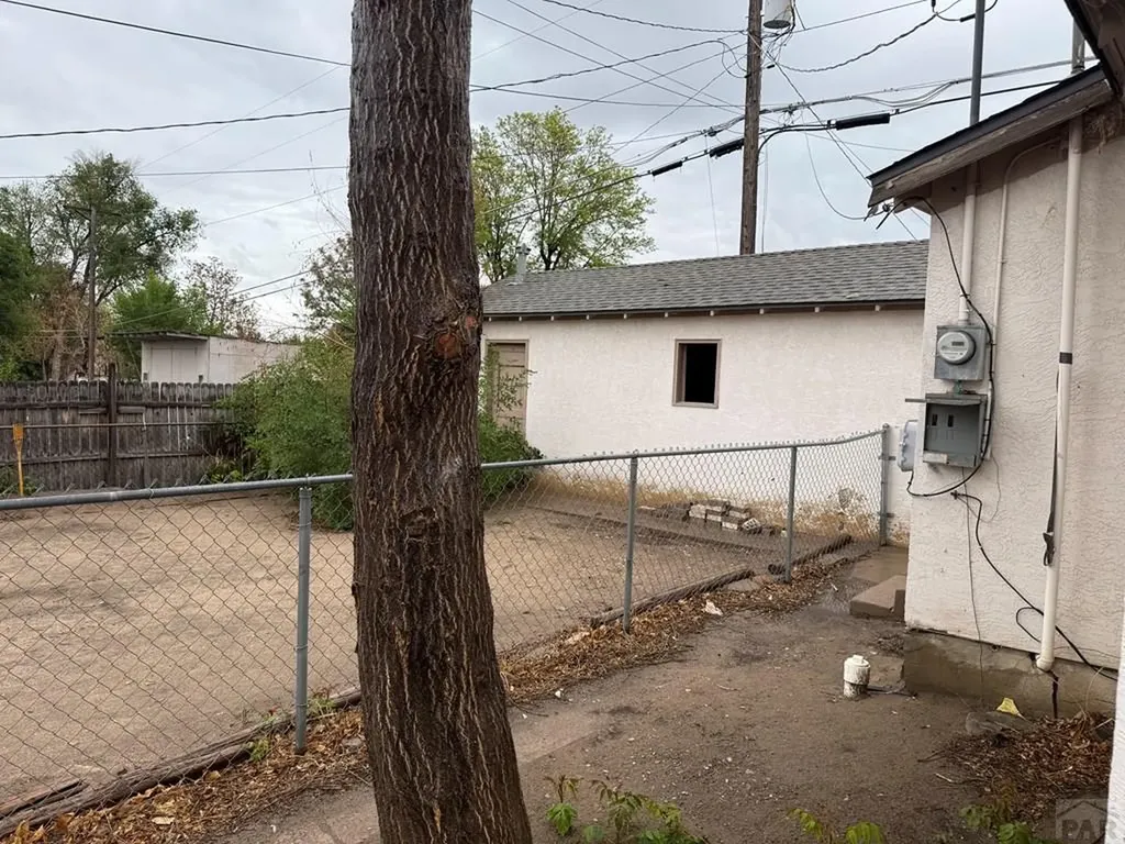 1802 E 8th Street Pueblo CO 81001