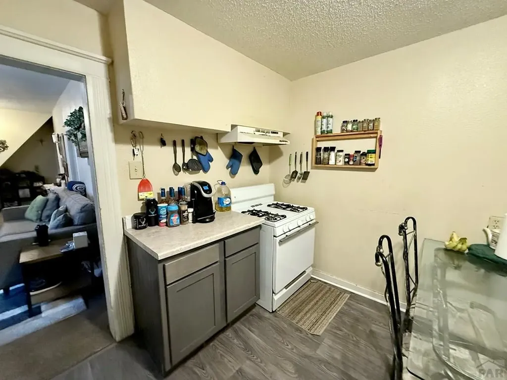 1802 E 8th Street Pueblo CO 81001