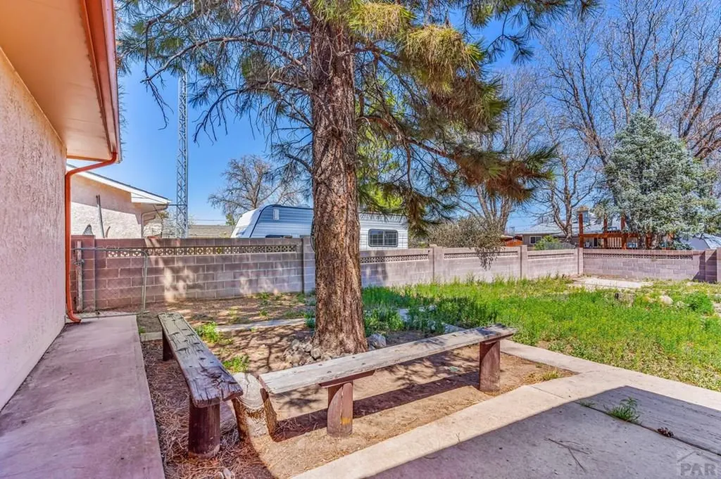 48 Cornell Circle Pueblo CO 81005