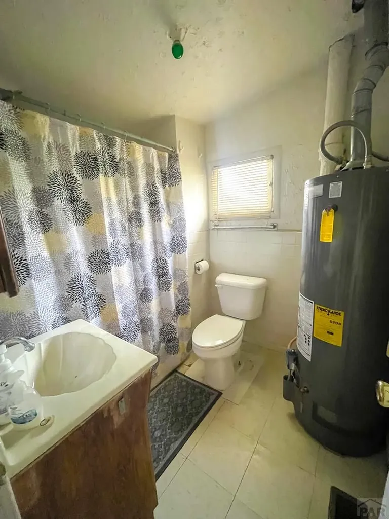 208 Lewis Avenue La Junta CO 81050