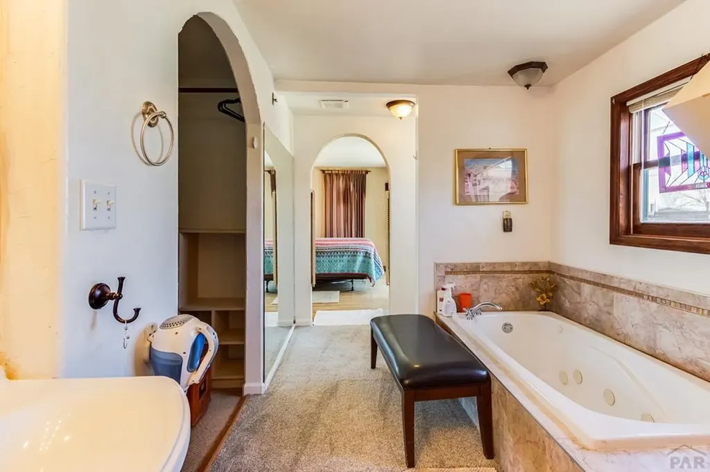 137 Cucharas Street La Veta CO 81055