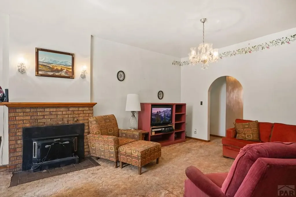 119 Idaho Avenue Pueblo CO 81004