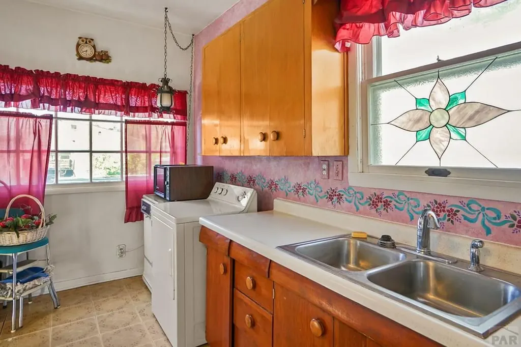 119 Idaho Avenue Pueblo CO 81004