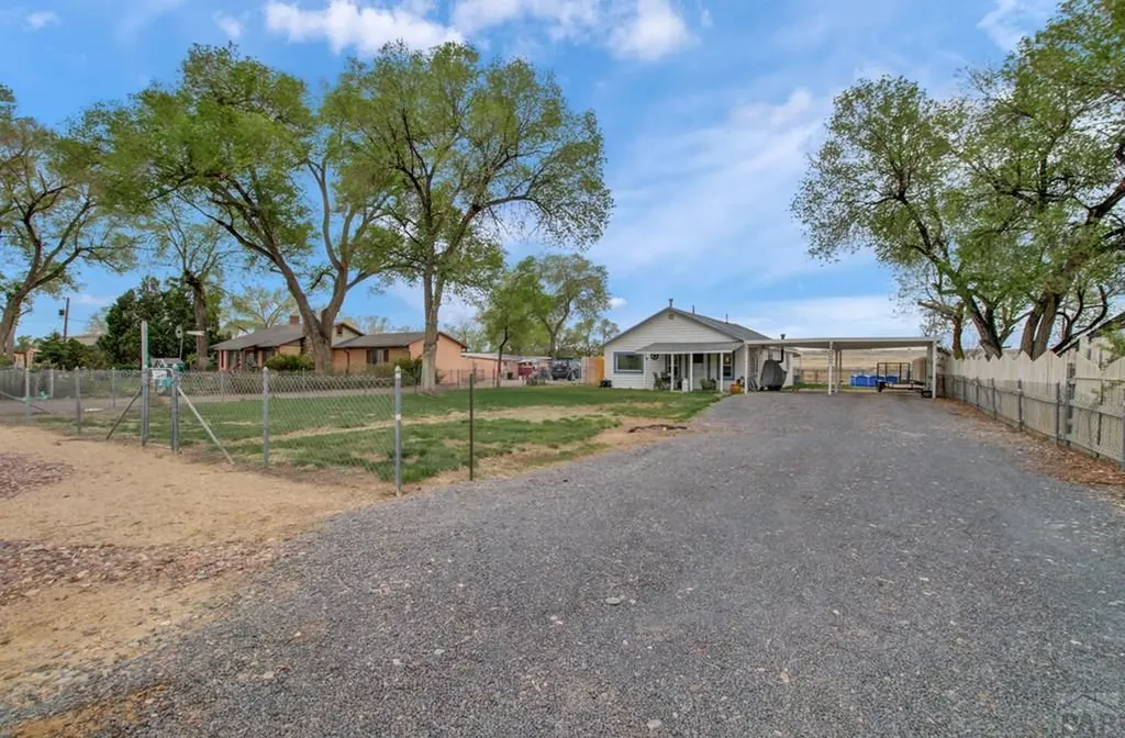 2615 Lambert Avenue Pueblo CO 81003