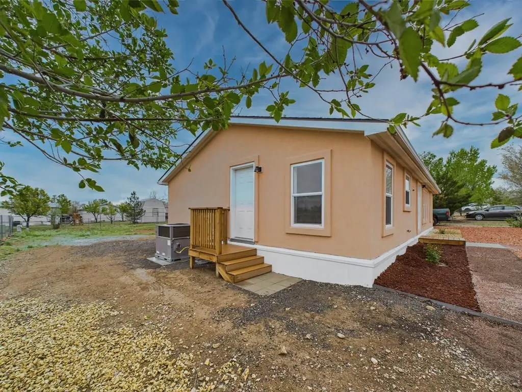 952 S Tolstoi Drive Pueblo West CO 81007