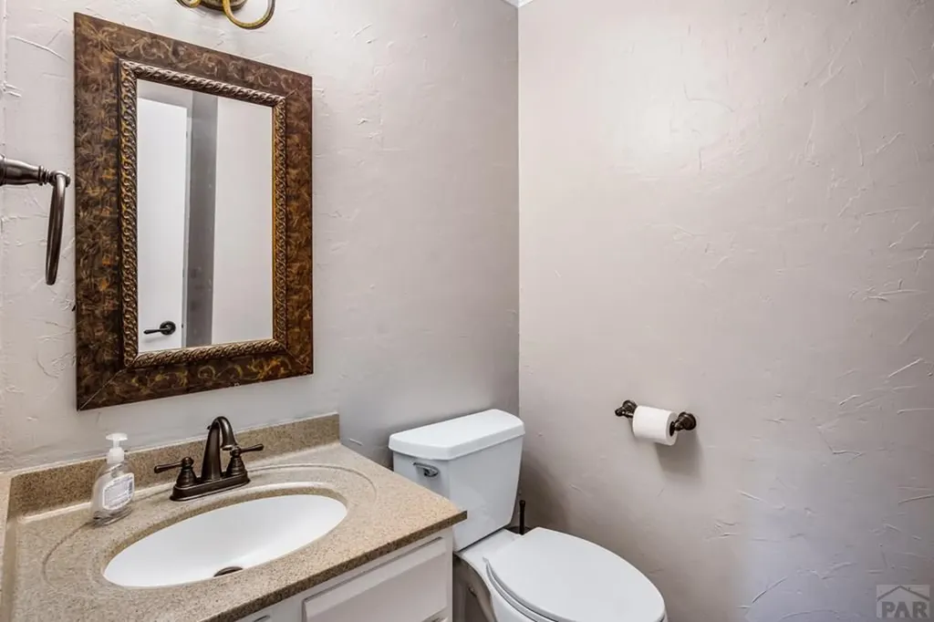 178 Macneil Place Pueblo CO 81001