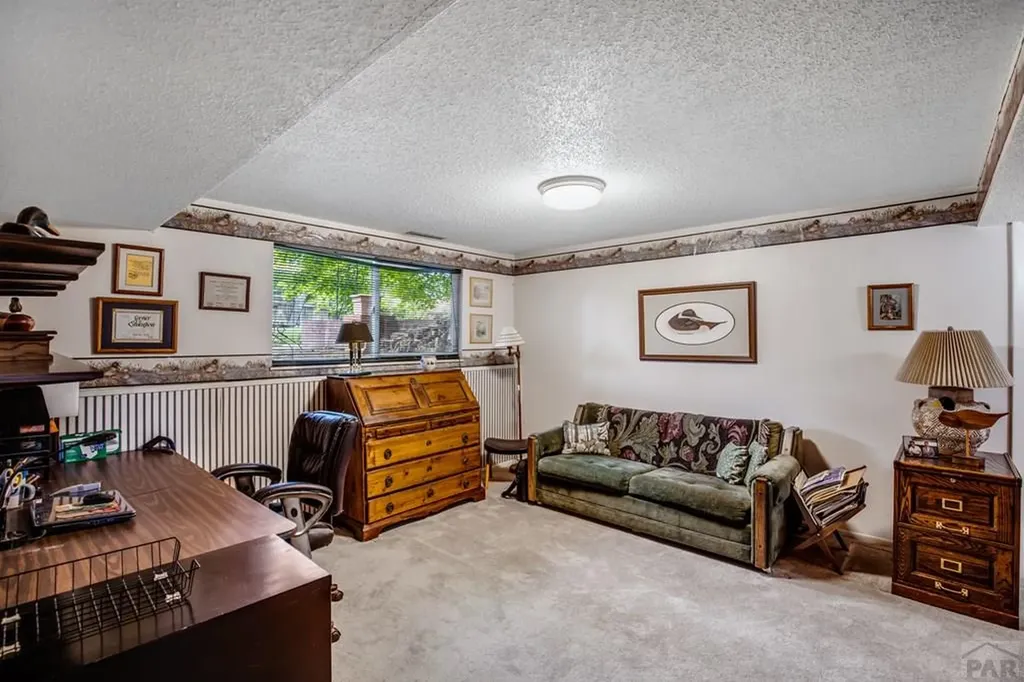 178 Macneil Place Pueblo CO 81001