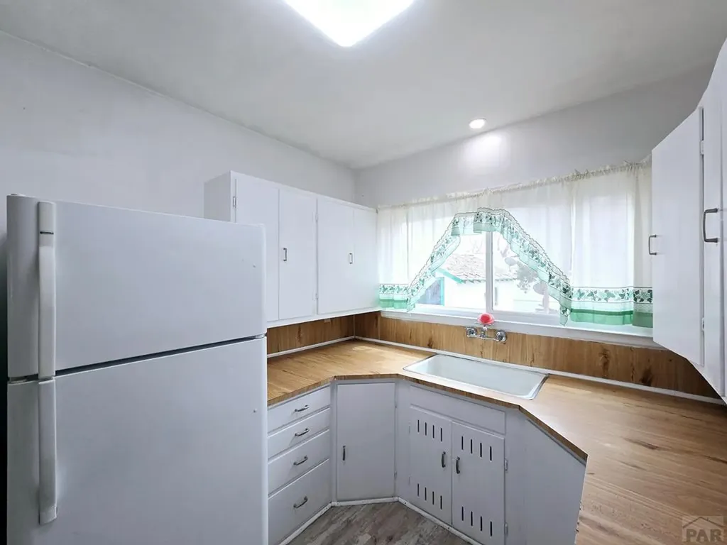 509 5th Street Las Animas CO 81054