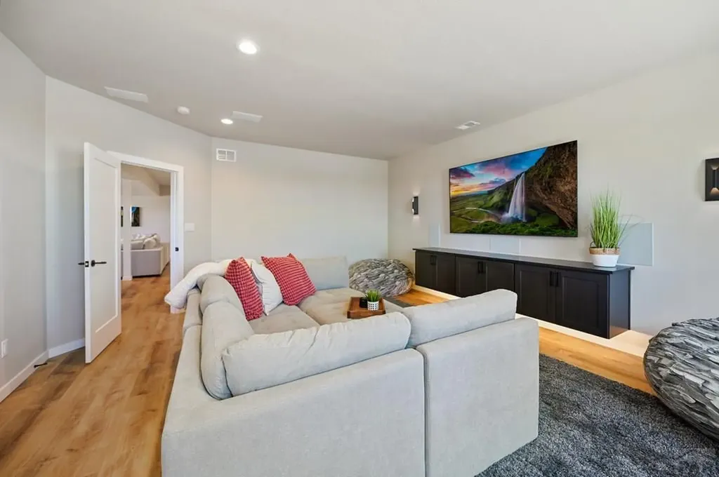 5672 Street Charles River Drive Pueblo CO 81004