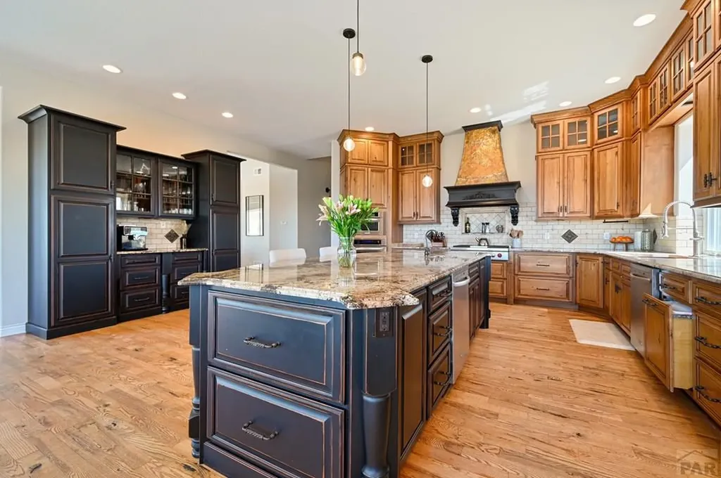 5672 Street Charles River Drive Pueblo CO 81004