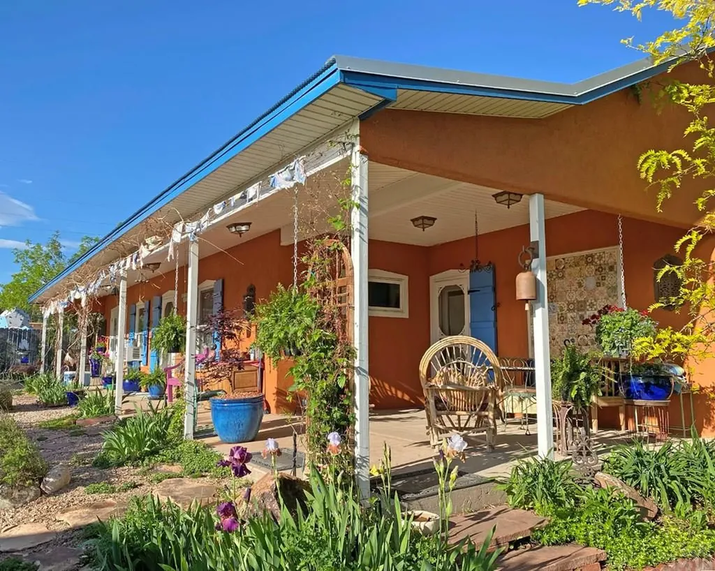 132 & 134 E Virginia Street La Veta CO 81055