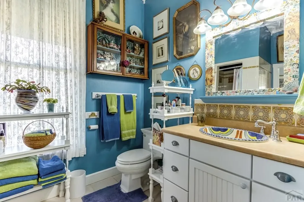 132 & 134 E Virginia Street La Veta CO 81055