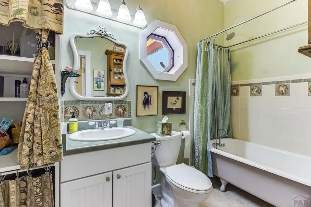 132 & 134 E Virginia Street La Veta CO 81055