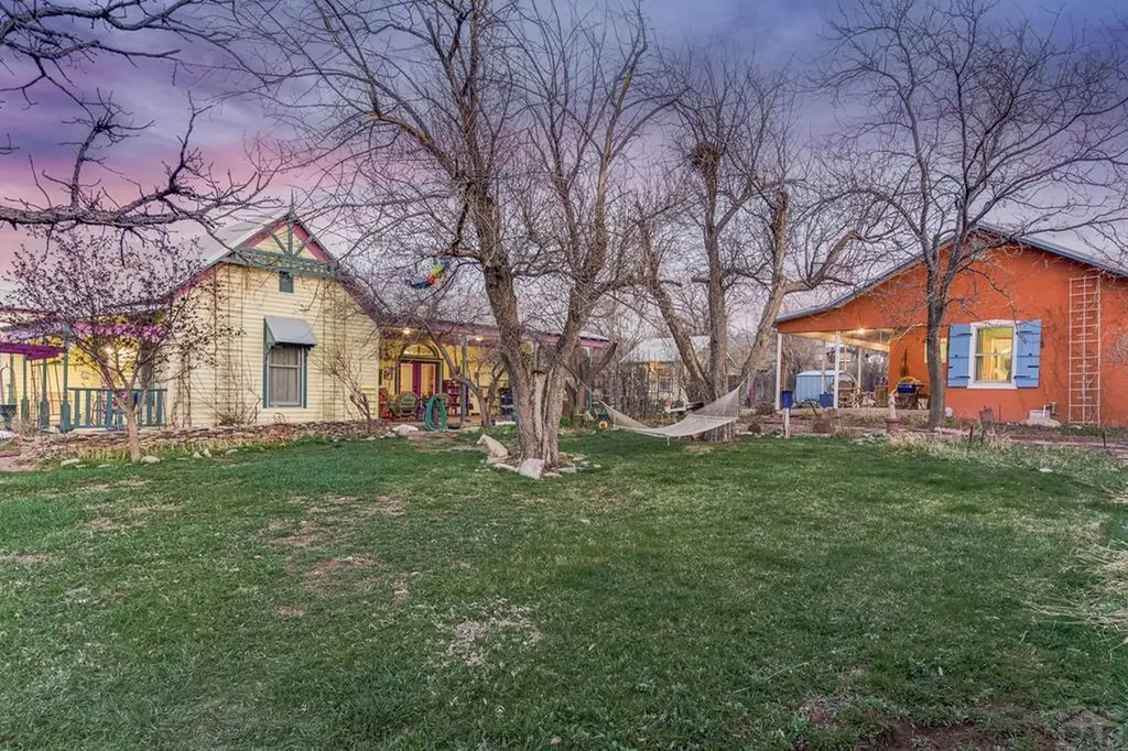 132 & 134 E Virginia Street La Veta CO 81055