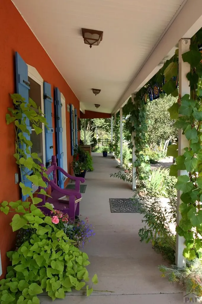 132 & 134 E Virginia Street La Veta CO 81055