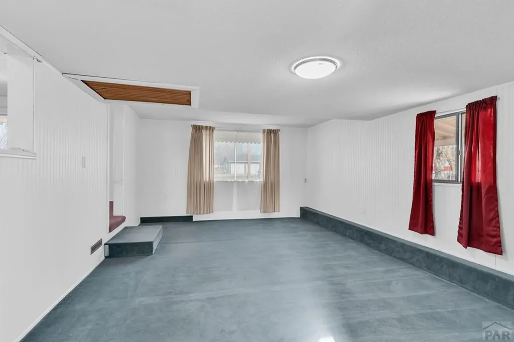 492 N Raynolds Avenue Canon City CO 81212