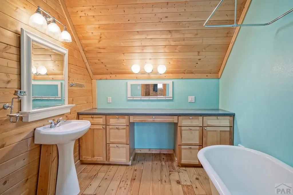 24030 County Road 43.6 Aguilar CO 81020