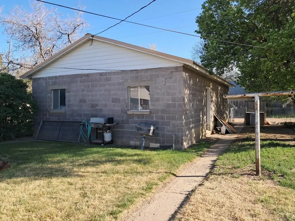 1616 Locust Avenue Rocky Ford CO 81067