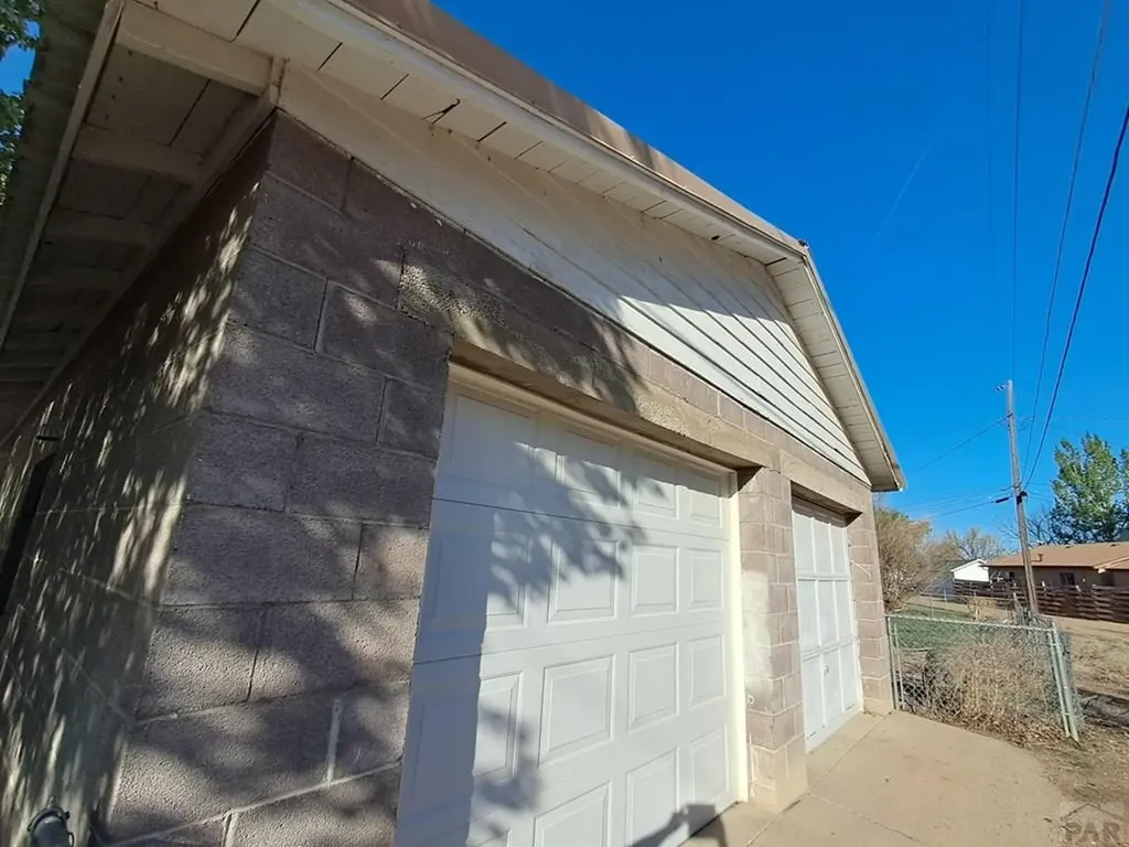 1616 Locust Avenue Rocky Ford CO 81067