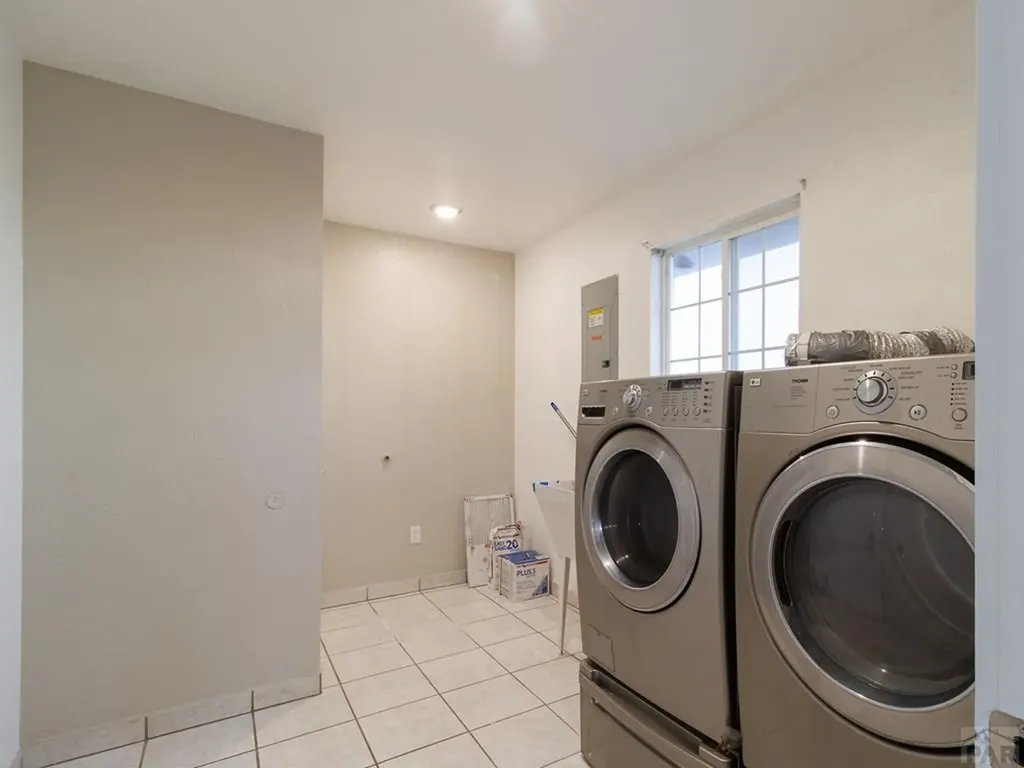 882 N Durango Drive Pueblo West CO 81007