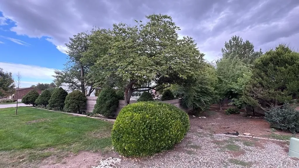 212 Bridle Trail Pueblo CO 81005